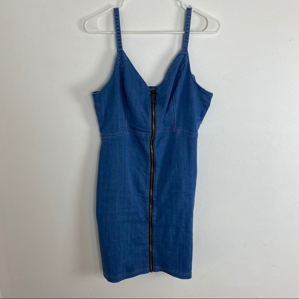 ❗️SOLD❗️Haute Monde Denim zip up dress